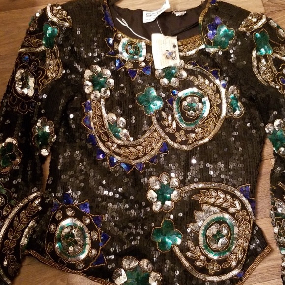 Multi color sequins top - Picture 5 of 5